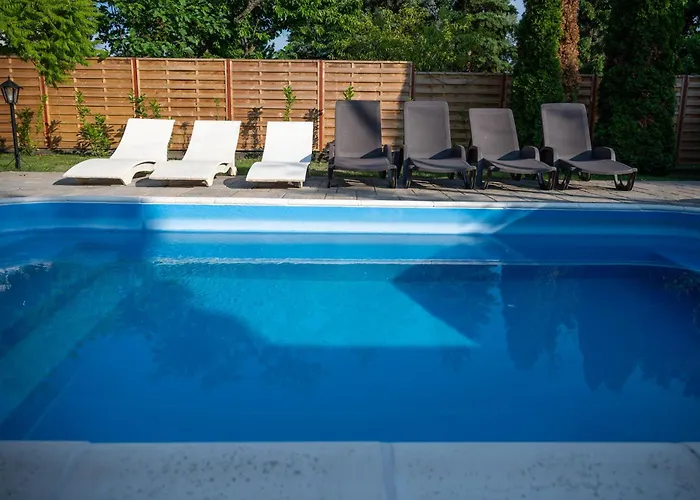 Pihenokert Vendeghaz Villa Békésszentandrás